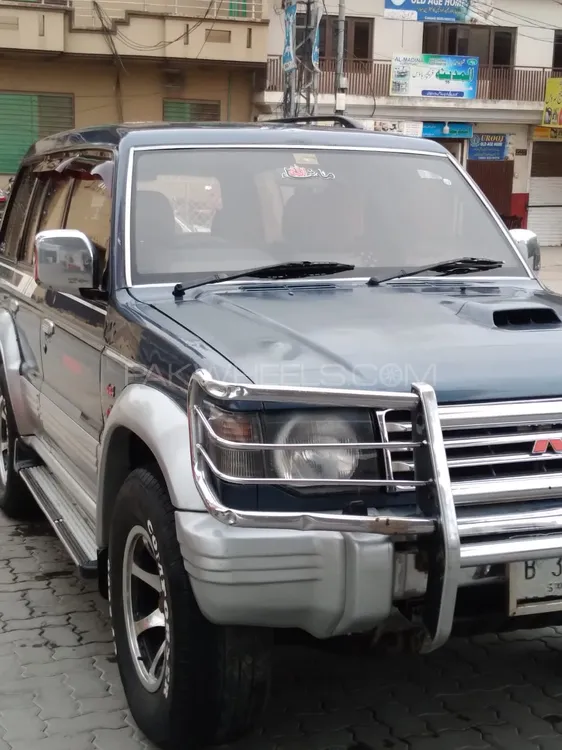 Mitsubishi Pajero 1992 for Sale in Islamabad Image-1