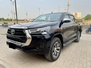 Toyota Hilux Revo V Automatic 2.8 2018 for Sale
