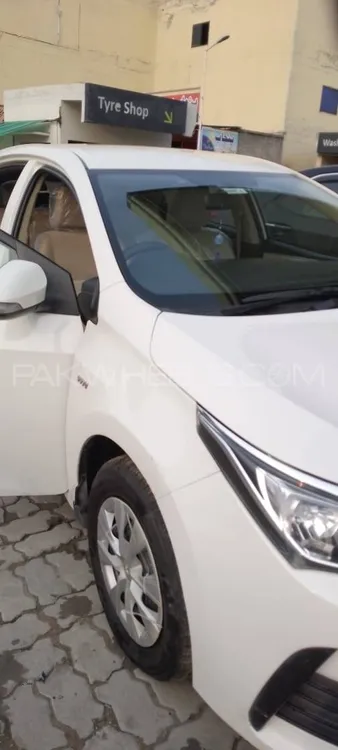 Toyota Corolla 2018 for Sale in Lahore Image-1