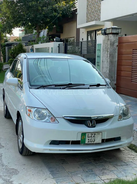 Honda City 2005 for Sale in Lahore Image-1
