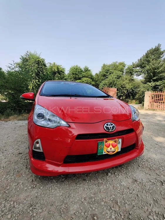 Toyota Aqua 2013 for Sale in Peshawar Image-1
