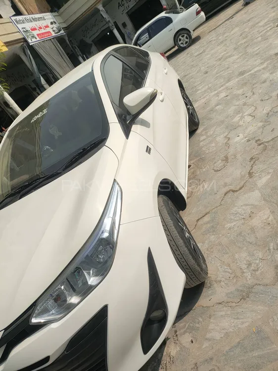 Toyota Yaris Sedan 2022 for Sale in Peshawar Image-1