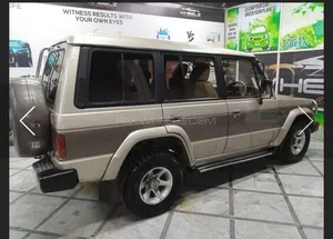 Mitsubishi Pajero 1988 for Sale