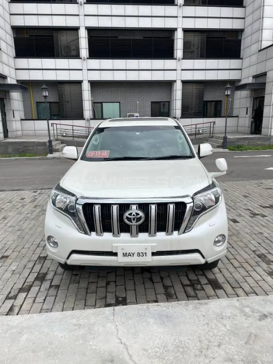 Toyota Prado 2017 for Sale in Islamabad Image-1