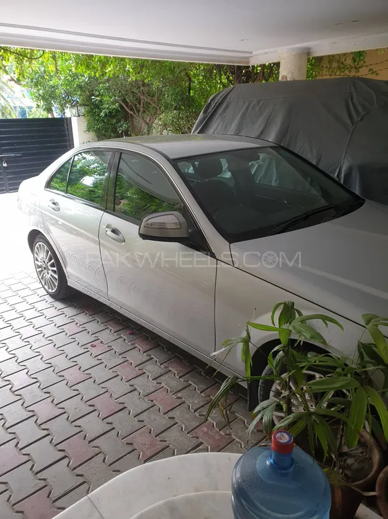 Mercedes Benz C Class 2007 for Sale in Lahore Image-1
