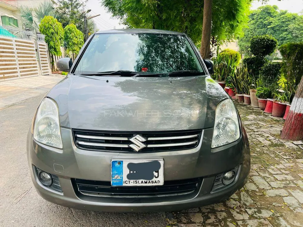 Suzuki Swift 2010 for Sale in Lahore Image-1