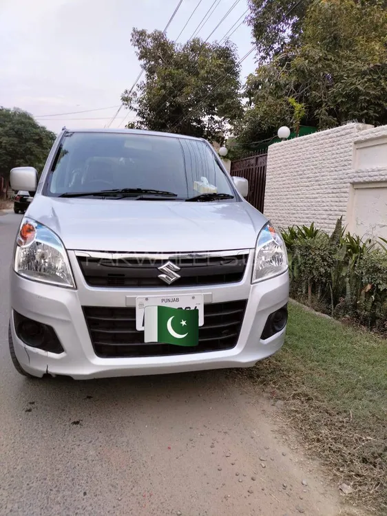 Suzuki Wagon R AGS 2023 for sale in Lahore | PakWheels