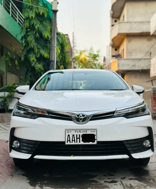 Toyota Corolla 2019 for Sale in Lahore Image-1