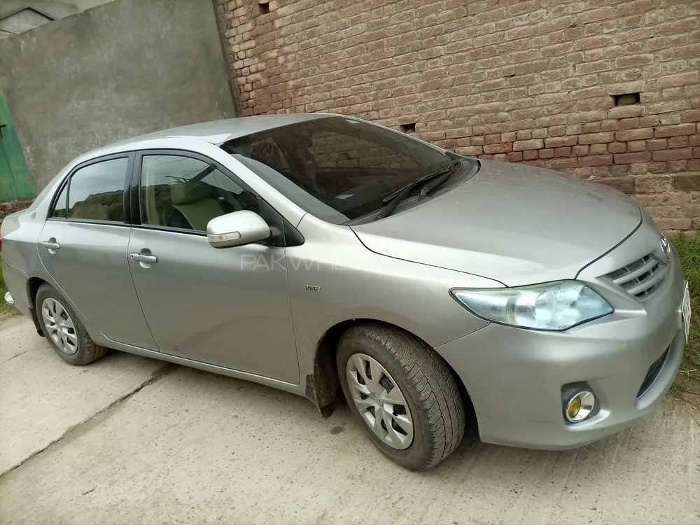Toyota Corolla 2012 for Sale in Gujrat Image-1