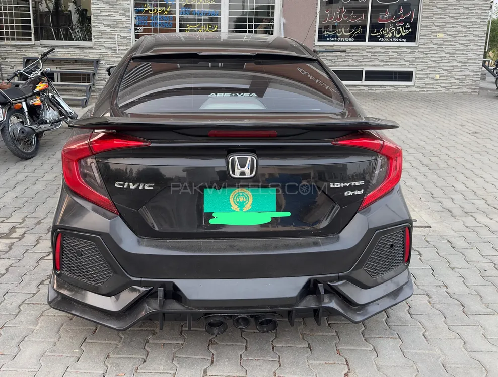 Honda Civic 2018 for Sale in Lahore Image-1