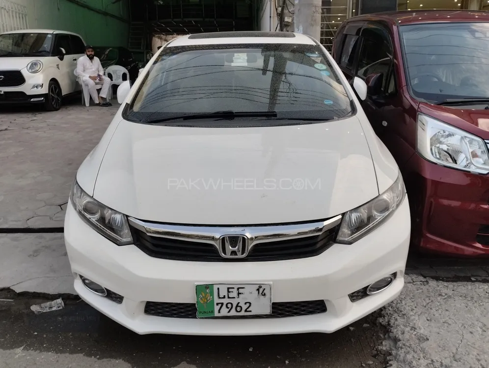 Honda Civic 2014 for Sale in Lahore Image-1