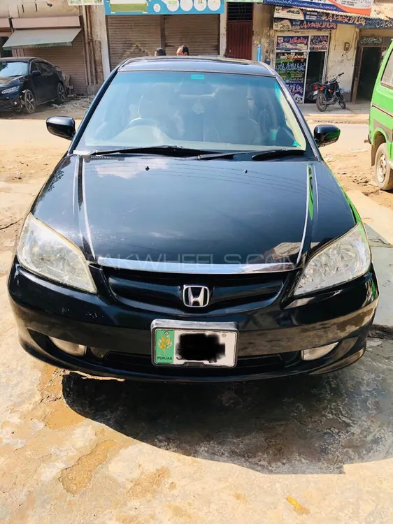 Honda Civic 2004 for Sale in Haroonabad Image-1