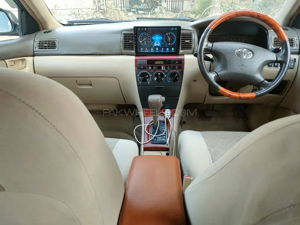 Toyota Corolla 2004 for Sale in Peshawar Image-1