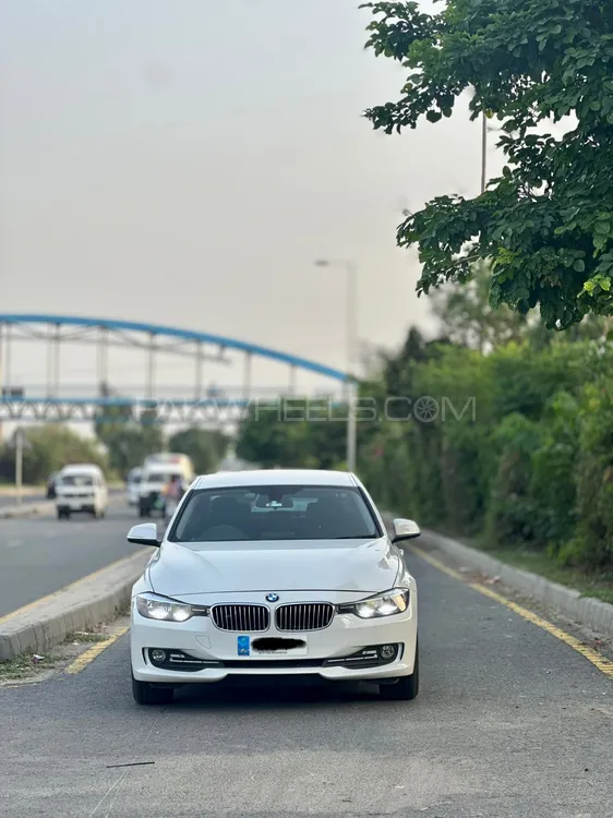 BMW 3 Series 2016 for Sale in Lahore Image-1