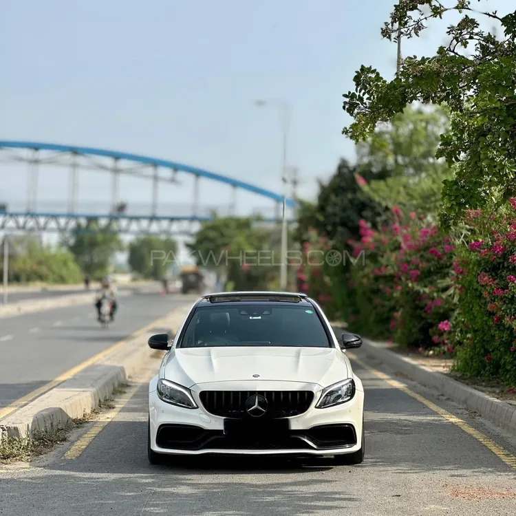 Mercedes Benz C Class 2017 for Sale in Lahore Image-1