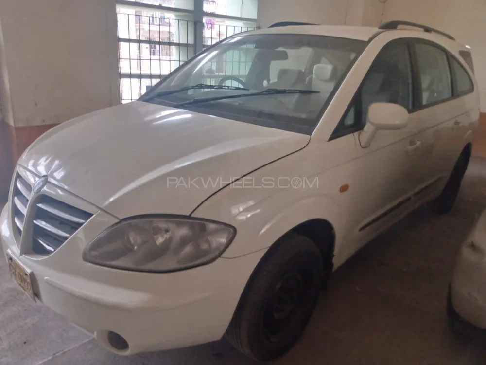 SsangYong Stavic 2006 for Sale in Karachi Image-1