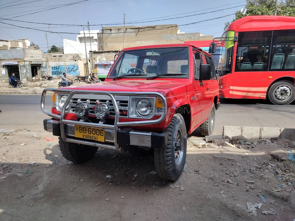 Mitsubishi Pajero 1986 for Sale in Karachi Image-1