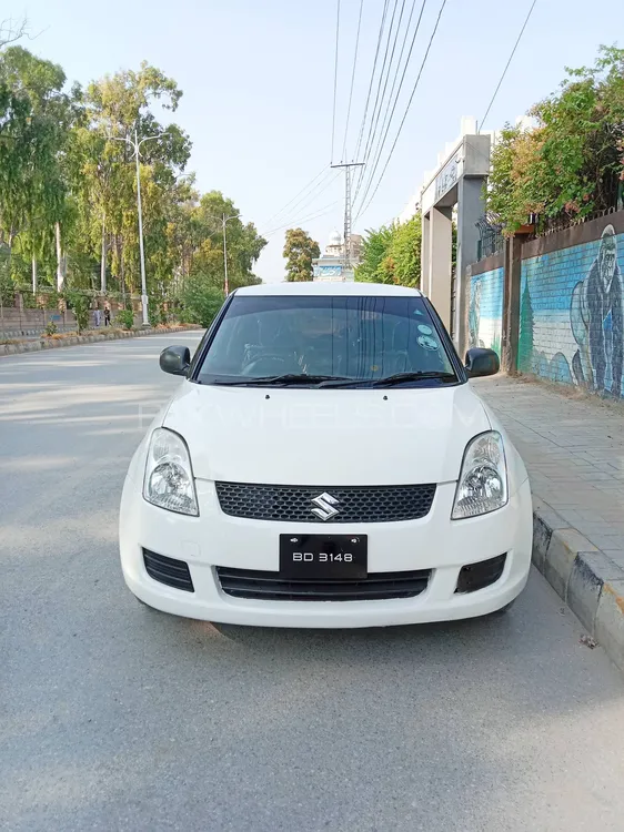 Suzuki Swift 2015 for Sale in Peshawar Image-1
