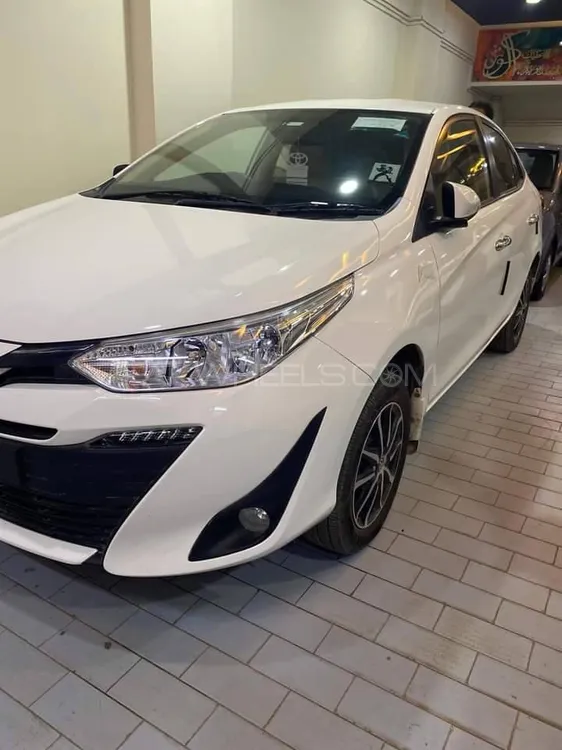Toyota Yaris Sedan 2022 for Sale in Peshawar Image-1