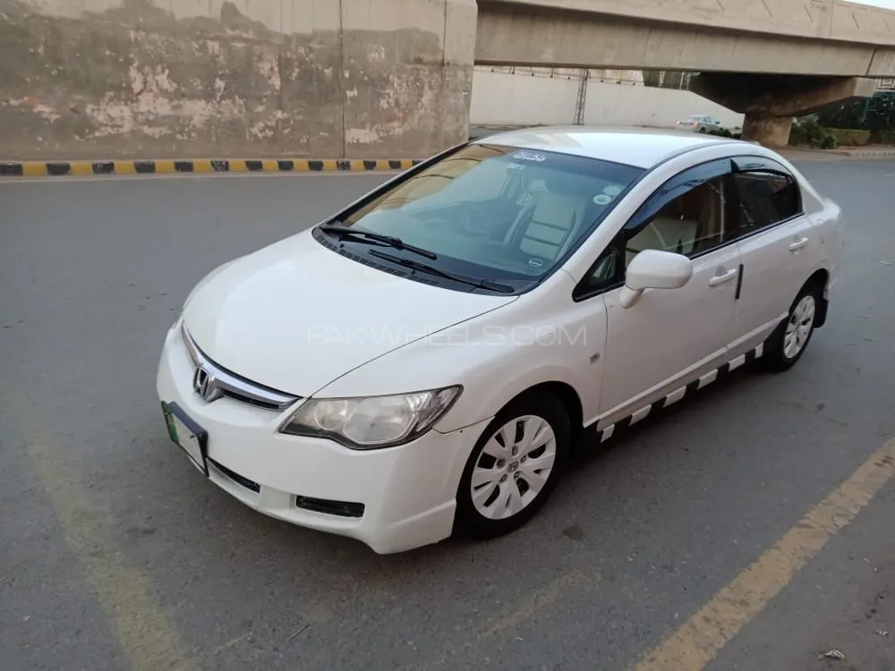 Honda Civic 2008 for Sale in Multan Image-1