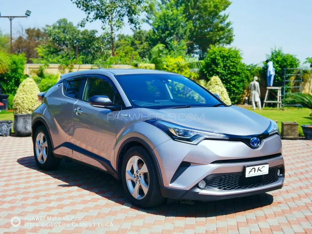 Toyota C-HR 2018 for Sale in Lahore Image-1