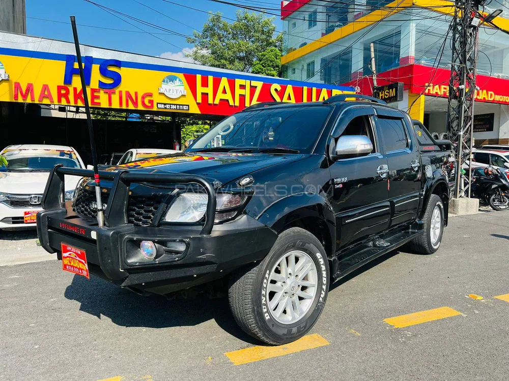 Toyota Hilux 2014 for Sale in Lahore Image-1