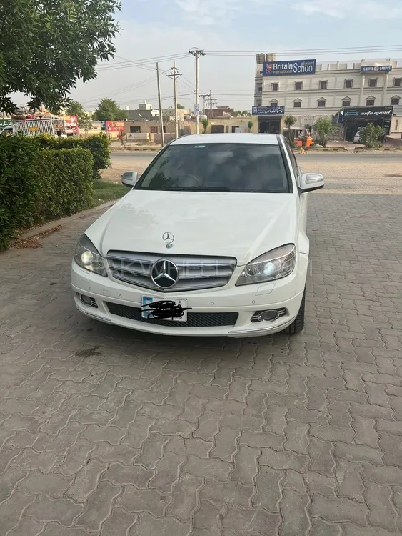 Mercedes Benz C Class 2007 for Sale in Multan Image-1