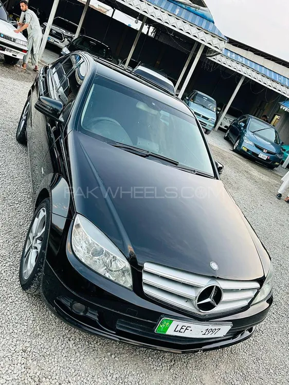 Mercedes Benz C Class 2009 for Sale in Peshawar Image-1