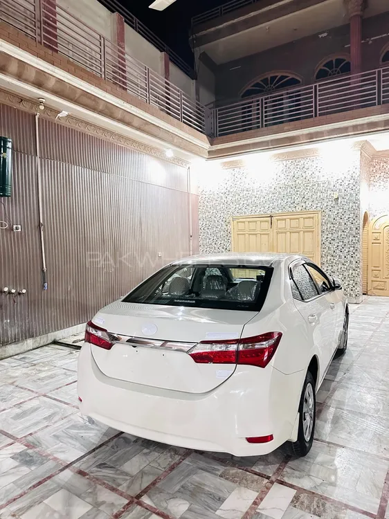 Toyota Corolla 2017 for Sale in Dera ismail khan Image-1