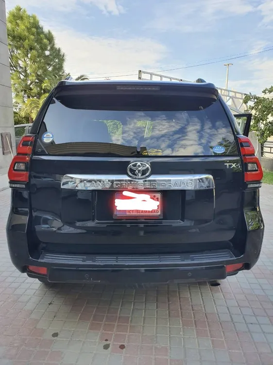 Toyota Prado 2018 for Sale in Gujrat Image-1