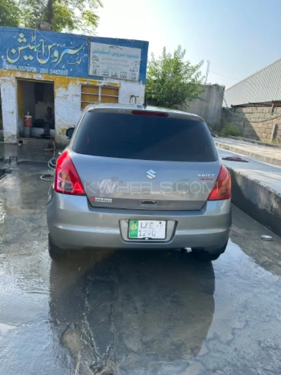 Suzuki Swift 2011 for Sale in Wah cantt Image-1
