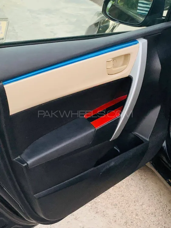 Toyota Corolla 2015 for Sale in Gujrat Image-1