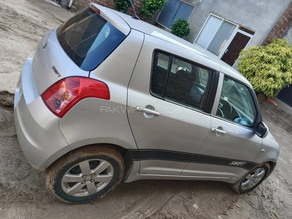 Suzuki Swift 2011 for Sale in Kasur Image-1