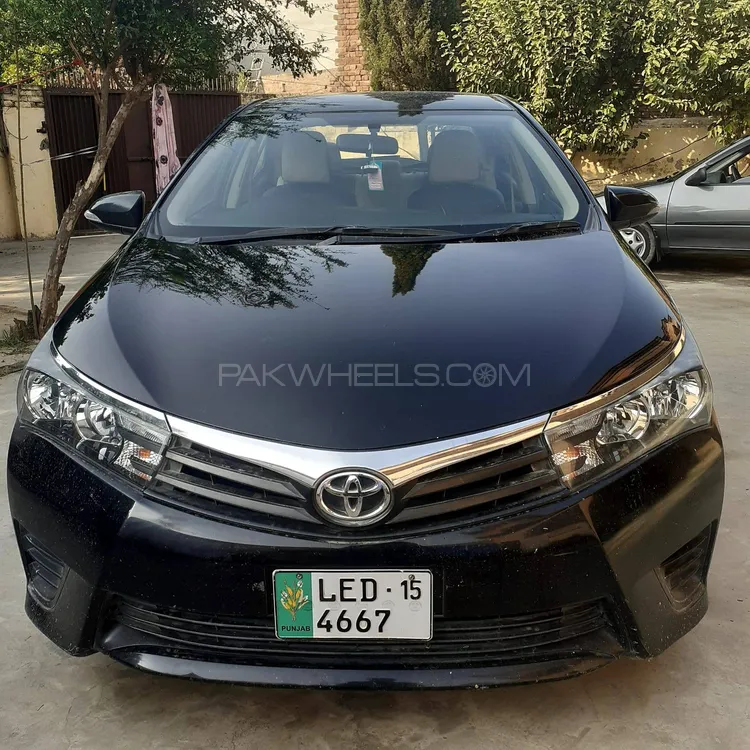 Toyota Corolla 2015 for Sale in Gujrat Image-1