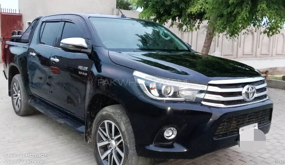 Toyota Hilux 2019 for Sale in Rajanpur Image-1