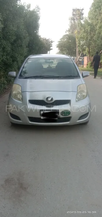 Toyota Vitz 2008 for Sale in Gujranwala Image-1