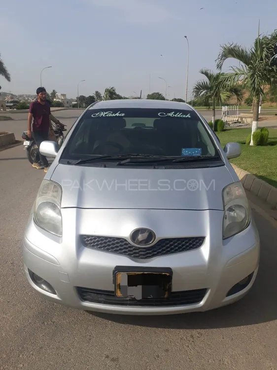Toyota Vitz 2007 for Sale in Karachi Image-1