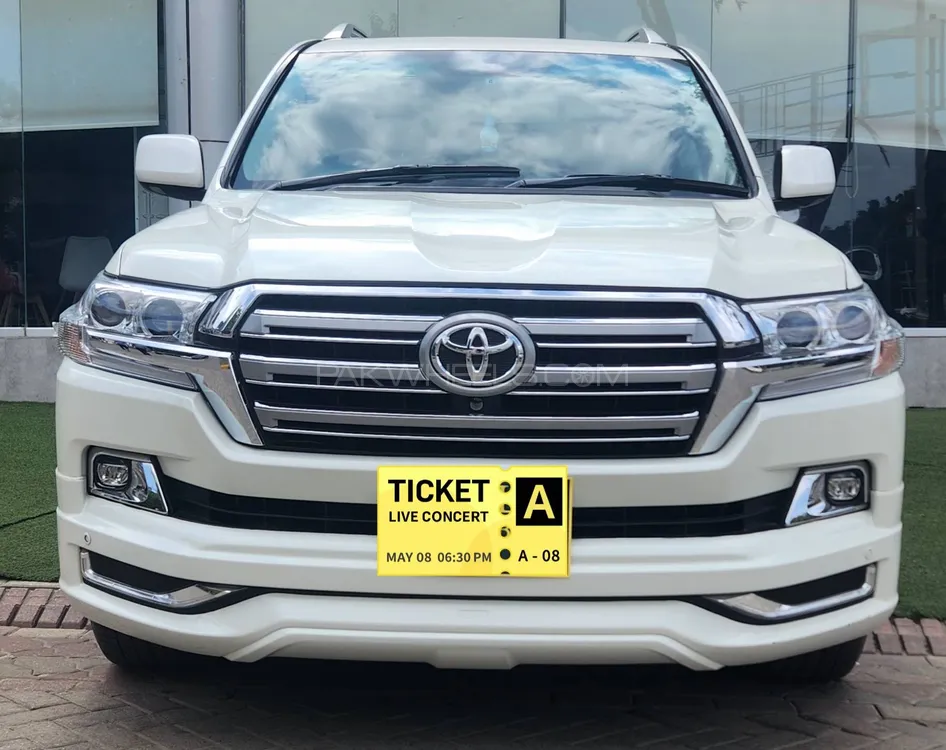Toyota Land Cruiser 2011 for Sale in Karachi Image-1