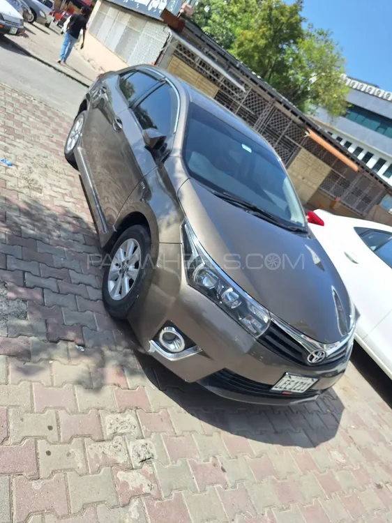 Toyota Corolla 2015 for Sale in Islamabad Image-1