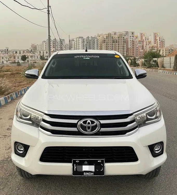 ٹویوٹا ہائیلکس 2018 for Sale in کراچی Image-1