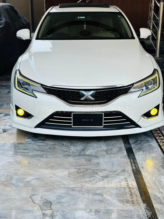 Toyota Mark X 2014 for Sale in Islamabad Image-1