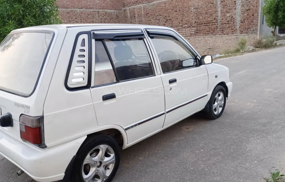 Suzuki Mehran 2012 for Sale in Sahiwal Image-1