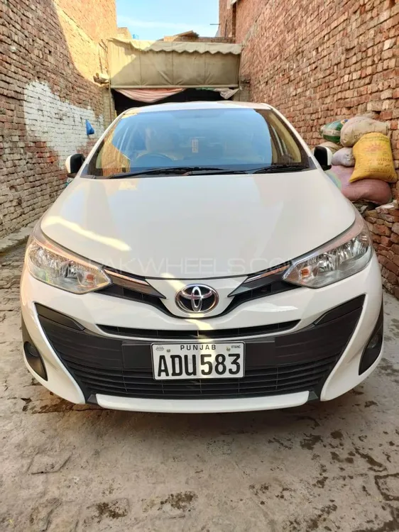 Toyota Corolla 2021 for Sale in Lahore Image-1