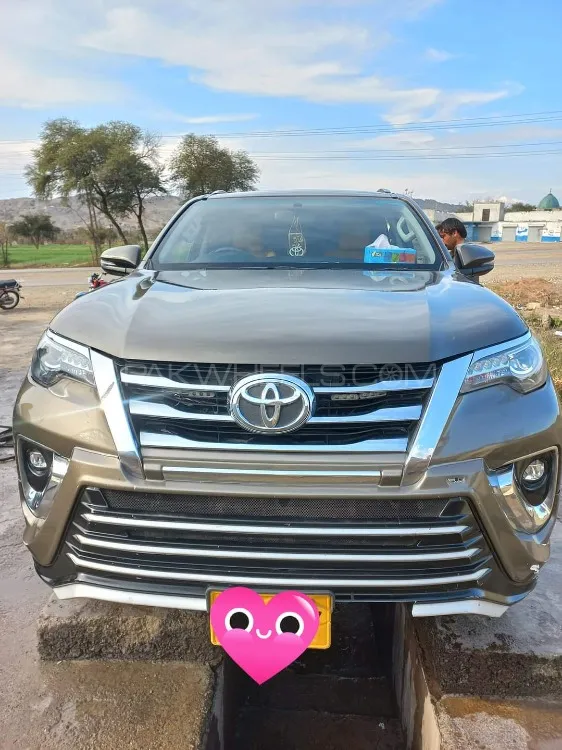 Toyota Fortuner 2019 for Sale in Karak Image-1