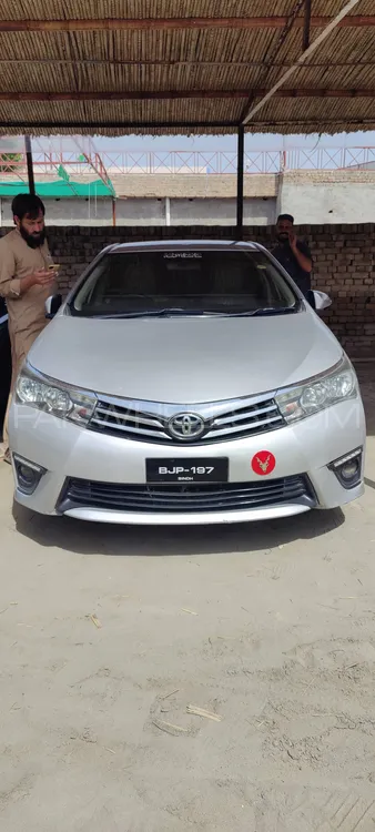 Toyota Corolla 2017 for Sale in Dera ismail khan Image-1