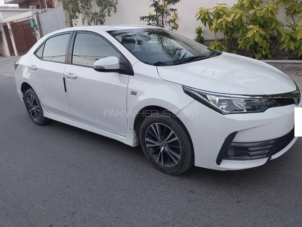 Toyota Corolla 2018 for Sale in Karachi Image-1