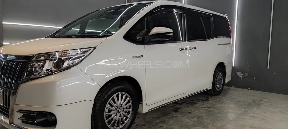 Toyota Esquire 2015 for Sale in Peshawar Image-1