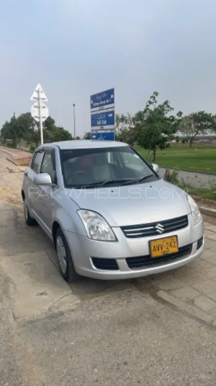 Suzuki Swift 2011 for Sale in Karachi Image-1