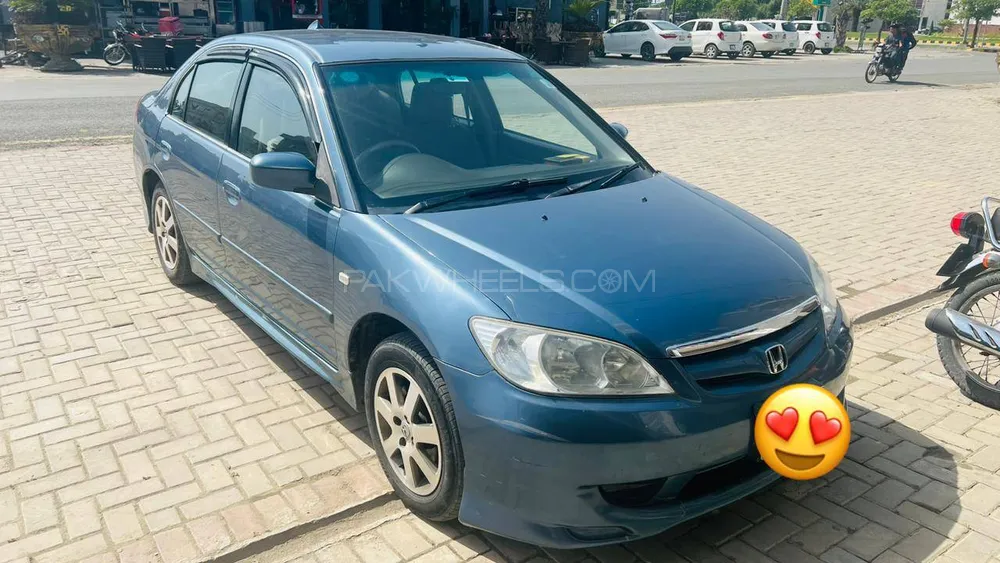 Honda Civic 2004 for Sale in Lahore Image-1