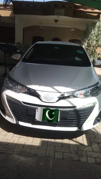 Toyota Yaris Sedan 2021 for Sale in Karachi Image-1